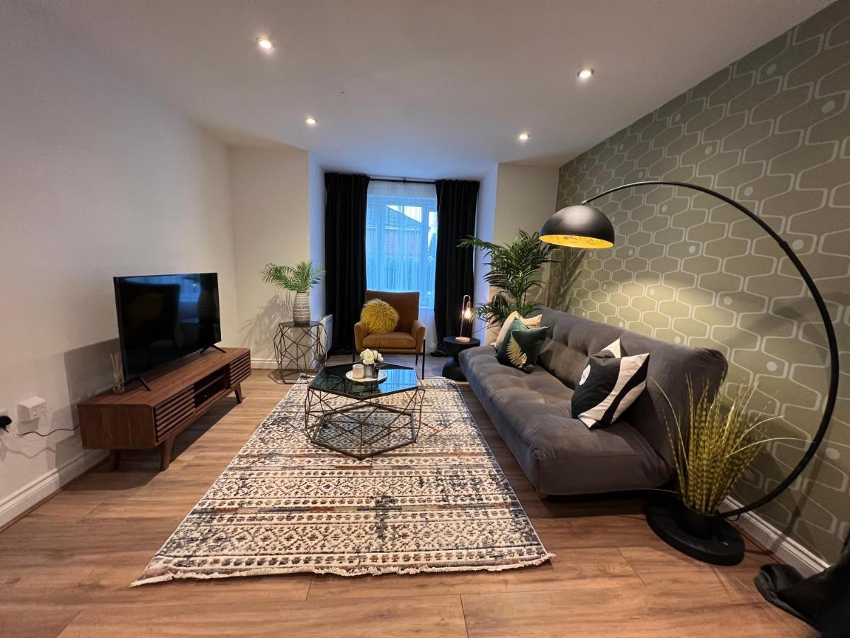 Modern 2 Bedroom Aesthetic Apt 맨체스터 외부 사진