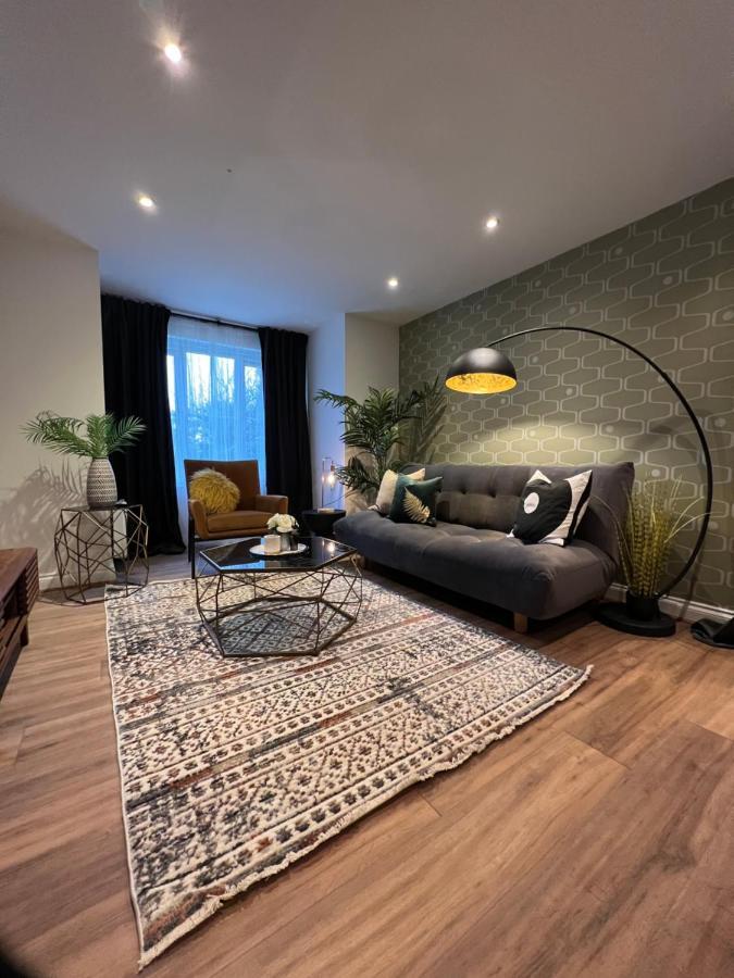 Modern 2 Bedroom Aesthetic Apt 맨체스터 외부 사진