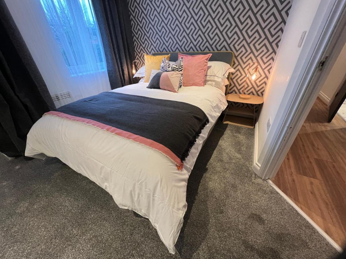 Modern 2 Bedroom Aesthetic Apt 맨체스터 외부 사진